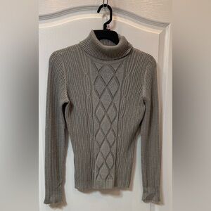 New York & Company Gray Ribbed Turtleneck Sweater for Women size : Small